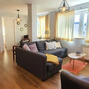 Slalom Be, Apartamento